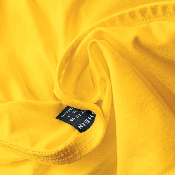 Women Tie-Up Halter Neck Tight Fit Sleeveless Top With White Floral Decor - Picture 3 of 5